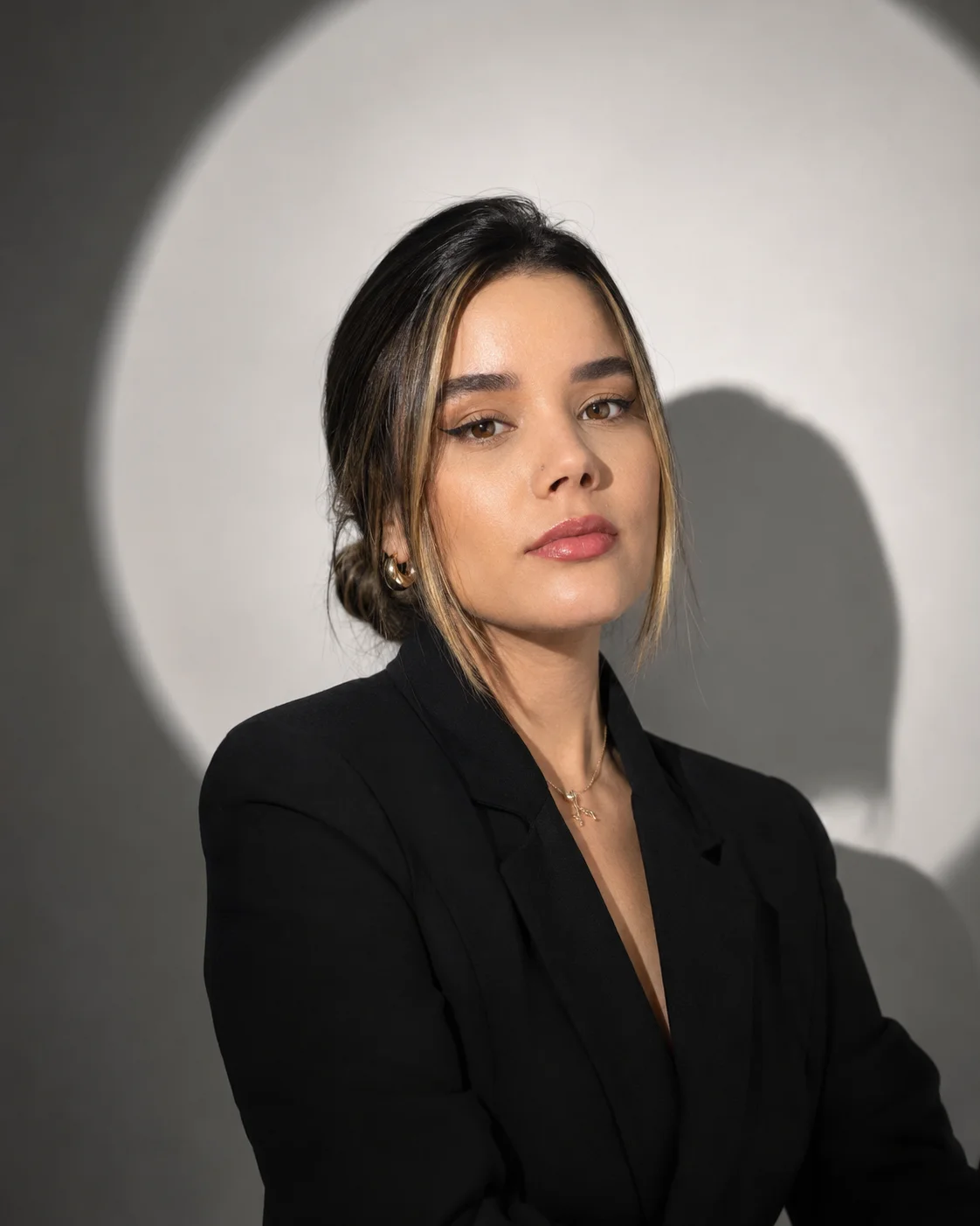 Professora Yohara, fundadora da YOHCONCURSOS